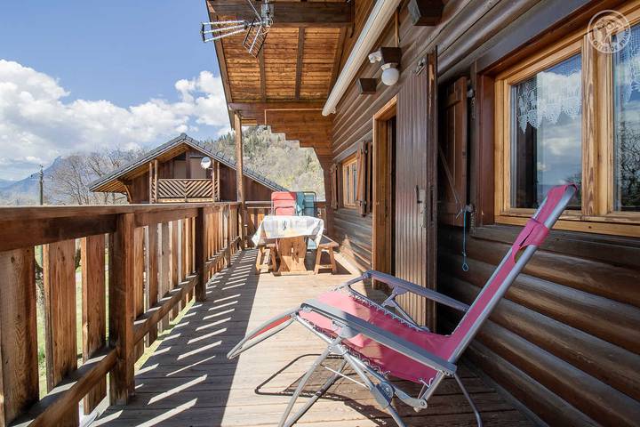 Gîte pour 4 personnes, avec terrasse et balcon/terrasse à Bonvillaret