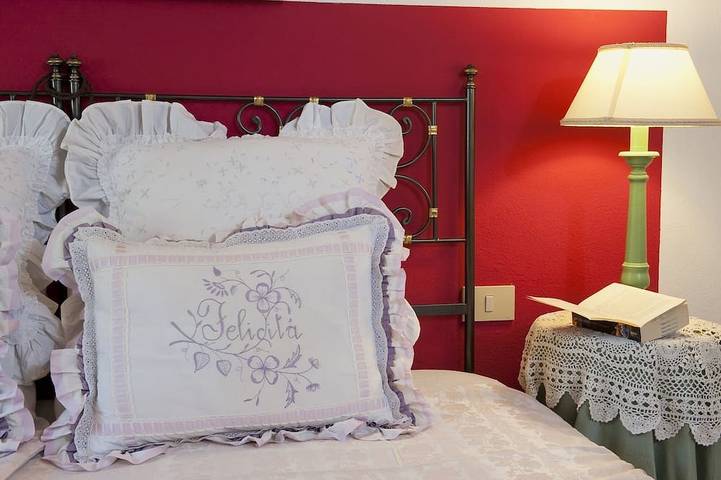 Falco: Ruhiges Bauernhaus in der Nähe der Schätze der Toskana, 1,6 km von den Geschäften entfernt in Poggibonsi, Chianti