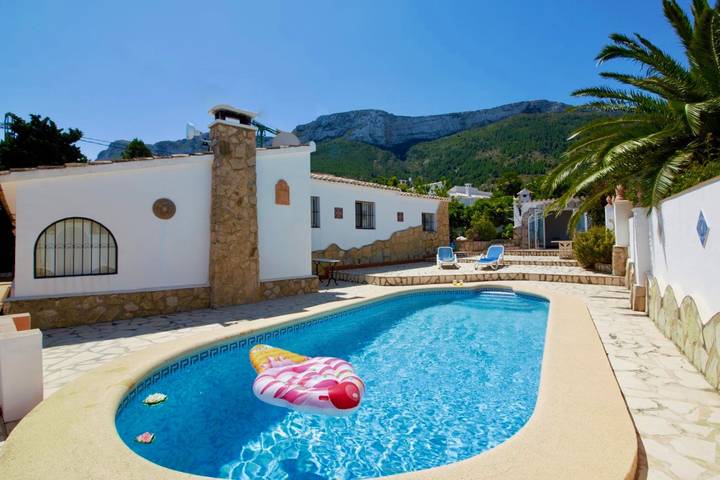 Villa pour 6 personnes à Dénia