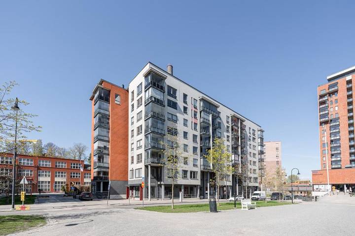 Gîte pour 6 personnes, avec sauna ainsi que vue et balcon dans Tampere