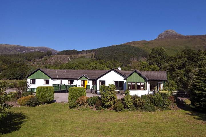 Holiday rental for 4 people, with garden in Glencoe