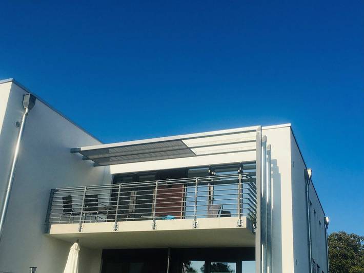 Ferienwohnung für 4 Personen, mit Balkon und Seeblick sowie Ausblick in Altefähr - 2