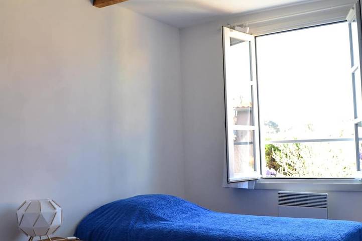 Location de vacances pour 4 personnes, avec jardin dans Le Brusc - 3