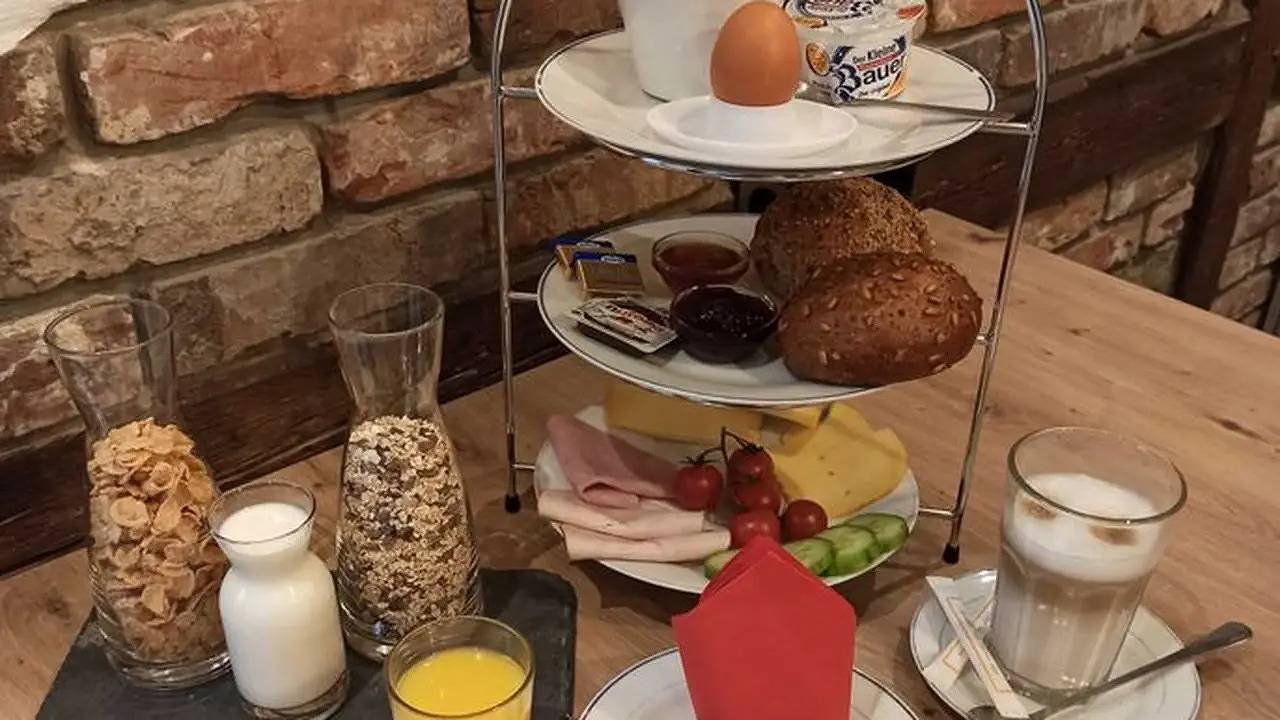 Mehrbettzimmer für 4 Personen (100 m²) in Arnsberg in Arnsberg, Hochsauerlandkreis