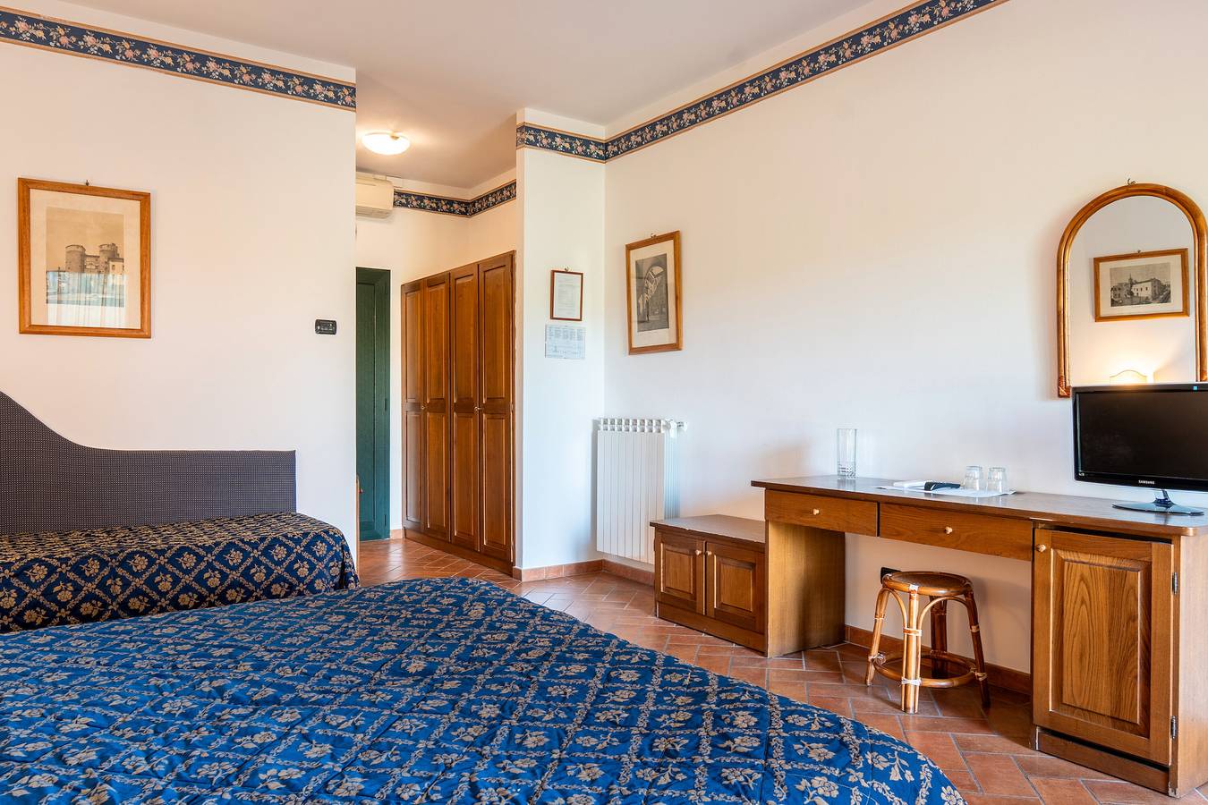 Chambre '61 H Fattoria Degli Usignoli' avec piscine partagée, Wi-Fi et climatisation in San Donato Fronzano, Valdarno