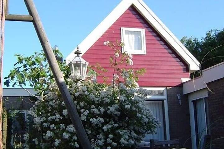 Ferienhaus für 6 Personen, mit Whirlpool und Garten in Holländische Küste