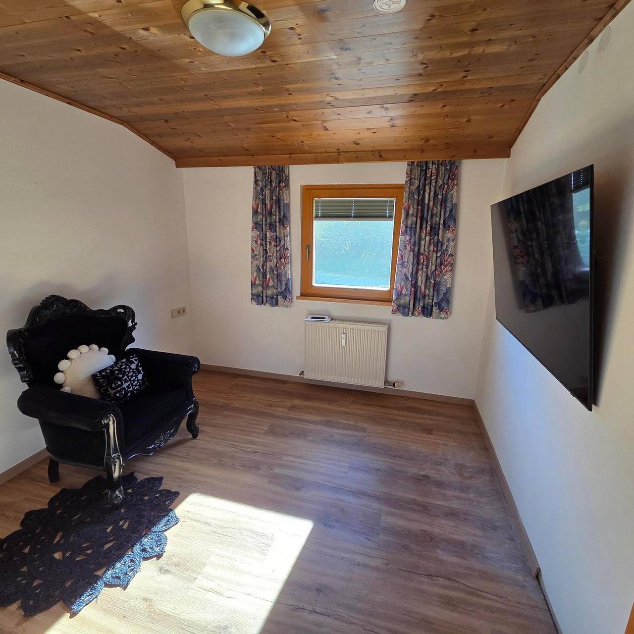Ganze Wohnung, Ferienwohnung '8 Merlschober' mit Seeblick, privatem Garten und Balkon in Ossiach, Bezirk Feldkirchen