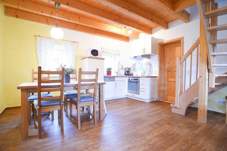 Ferienhaus für 5 Personen, mit Ausblick und Garten, mit Haustier