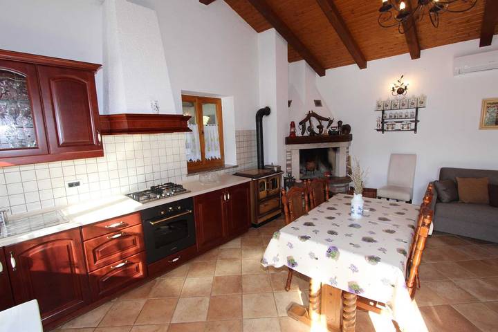 Villa für 4 Personen, mit Garten, kinderfreundlich in Rovinj - 2