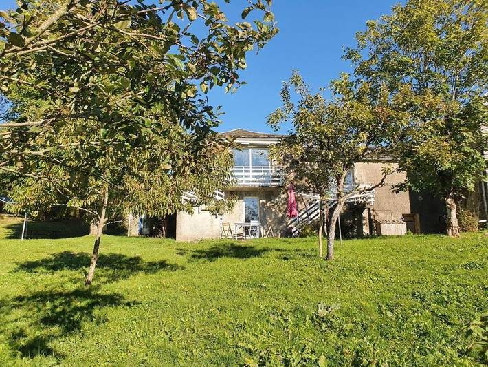 Maison de vacances pour 6 personnes, avec terrasse et jardin, animaux acceptés