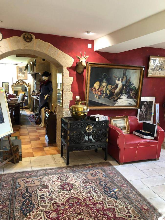 Chez Mask Brocante in Yvetot-Bocage, Côte de la Déroute
