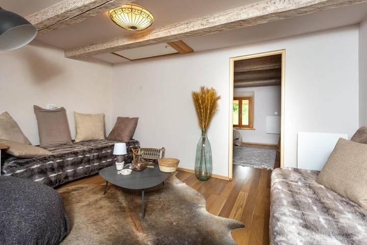 Location de vacances pour 12 personnes, avec terrasse et jardin à Saint-Pierre-de-Chartreuse - 4