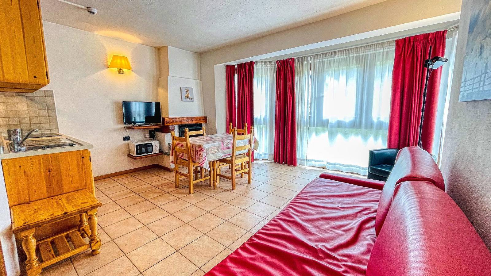 Entire holiday apartment, Bilocale Classico 4 p. l. Villa Frejus in Bardonecchia, Turin Province
