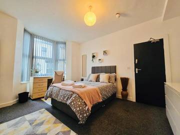 Maison d’hôte pour 2 personnes, avec jardin et vue, animaux acceptés à Liverpool