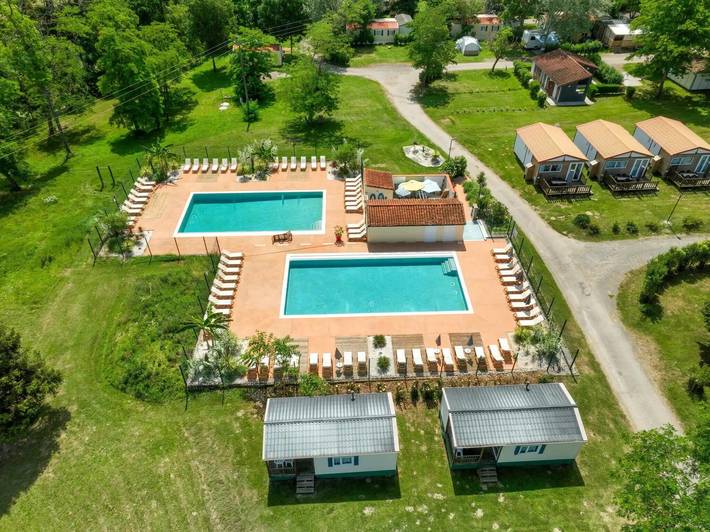 Appartement de vacances pour 4 personnes, avec bassin pour enfant et jardin dans l' Ariège - 2