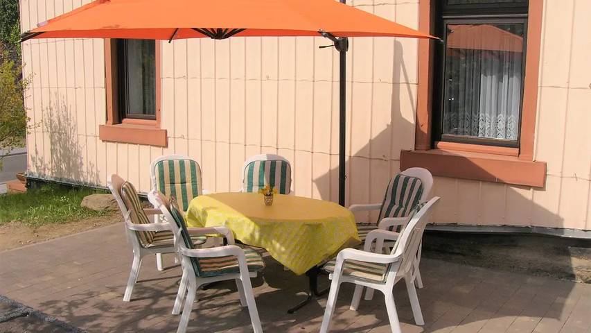 Ferienwohnung für 4 Personen, mit Terrasse in Neumagen-Dhron - 2