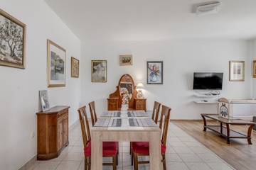 Appartement voor 6 Personen in Plaža Obojena, Split, Afbeelding 4