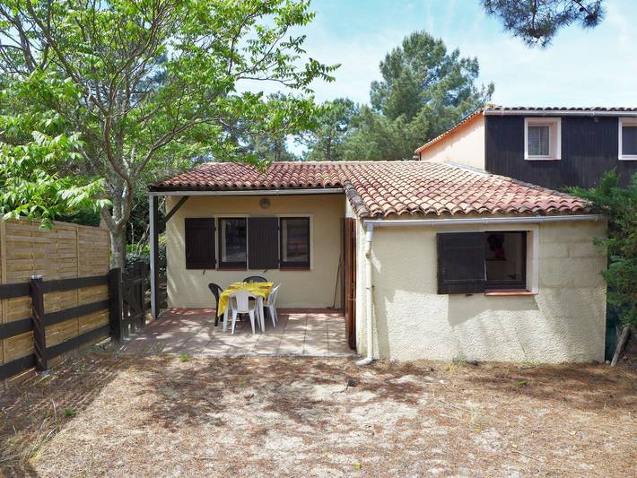Location de vacances pour 4 personnes, avec terrasse et jardin dans Lacanau Ocean - 2