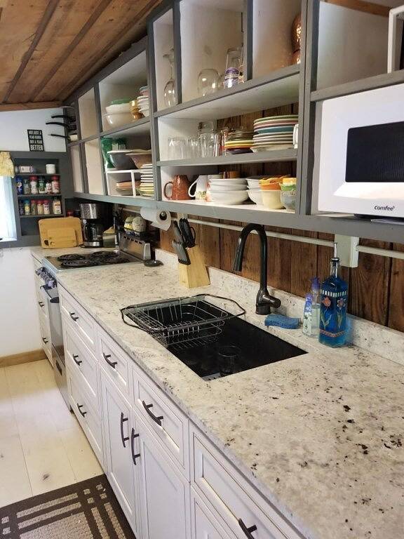 Urig, friedlich und Creekside! Alarka friedliche Nebenfluss-Kabine - Bryson City in Swain County