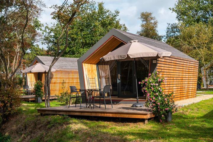 Vakantiehuis voor 2 personen, with Balkon/Terras and Terras as well as Tuin and Zwembad in Ruinen