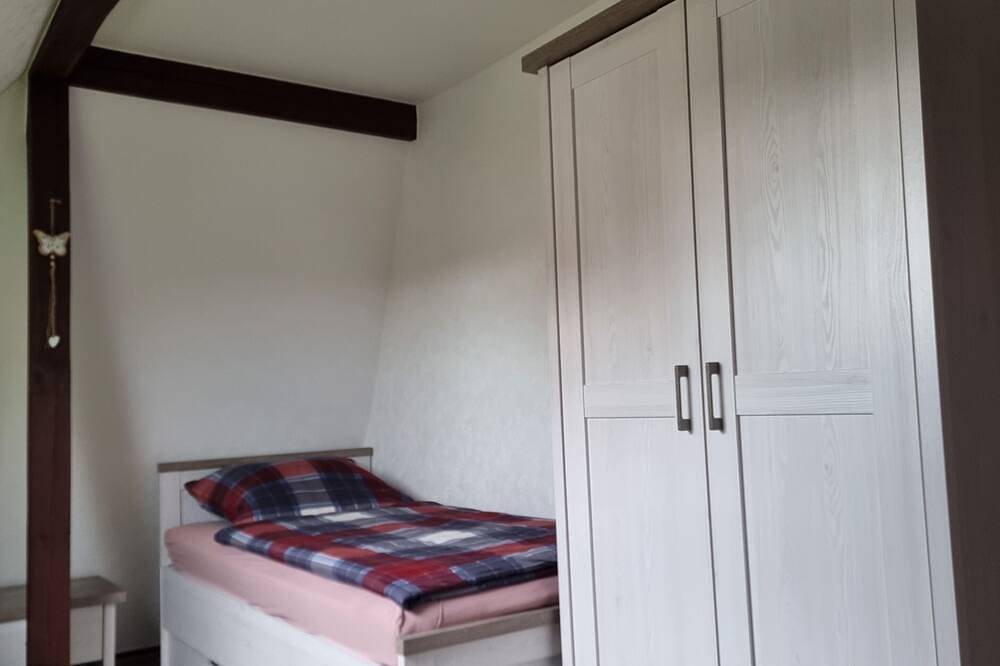 Ganze Wohnung, Ferienwohnung  Familie Rublack im Lausitzer Seenland in Hoyerswerda, Lausitzer Seenland