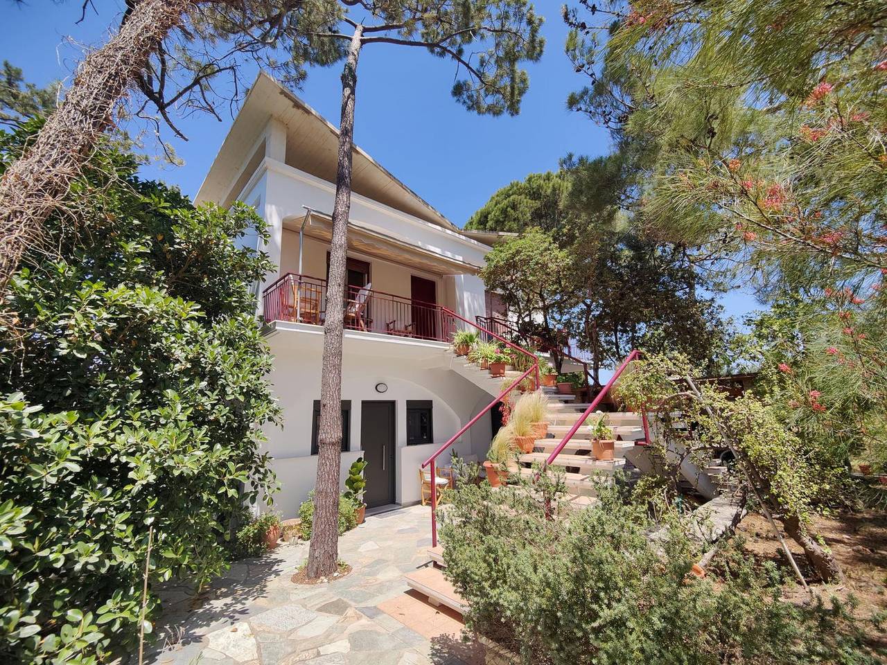 Ganze Wohnung, Gemütliche Ferienwohnung, nah zum schönen Strand, Wifi | Messenien, Peloponnes in Kyparissia, Golf von Kyparissia