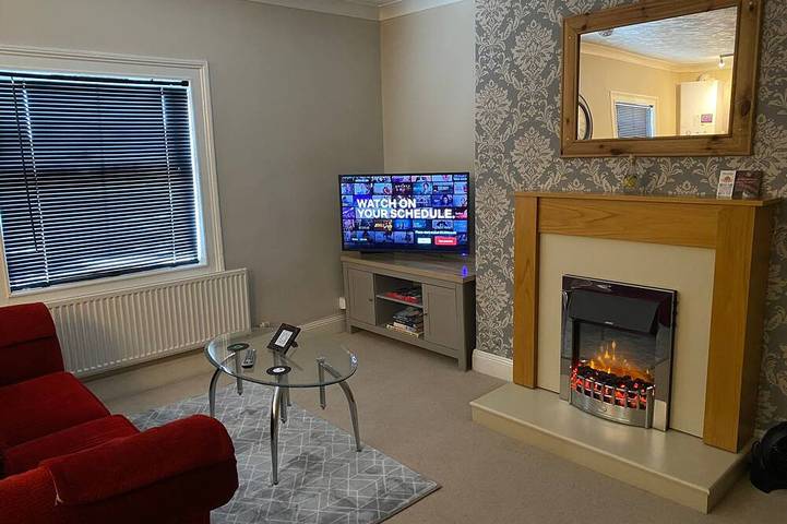 Apartment for 6 people in Bedford