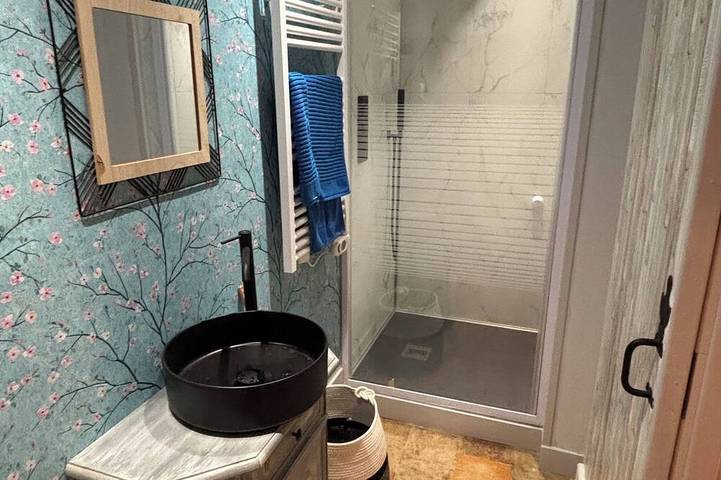Chambre d’hôte pour 2 personnes à Nazelles-Négron - 4