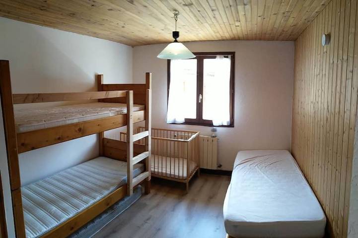 Location de vacances pour 11 personnes, avec jardin et balcon dans Doucy - 3