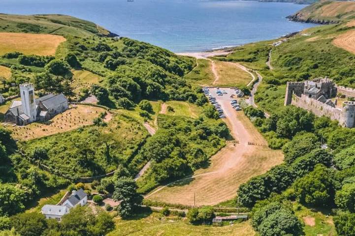 Cottage for 8 people, with garden in Manorbier