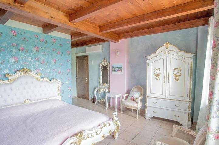 Location de vacances pour 9 personnes, avec piscine et jacuzzi à Tigliole - 2