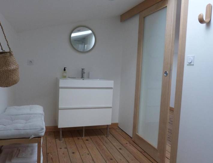 Location de vacances pour 7 personnes, avec jardin et piscine à Niort - 4