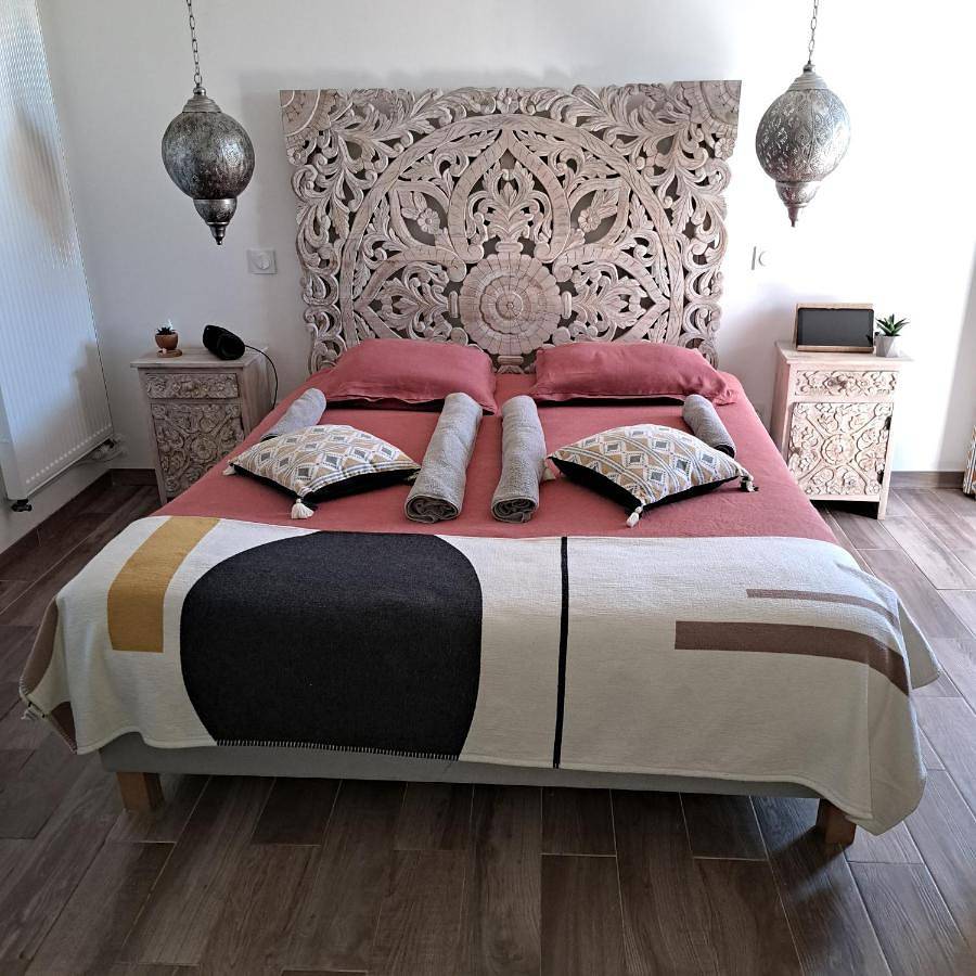 Double Room with Terrace in Jaillans, Région de Valence