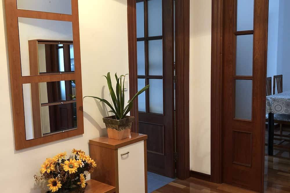 Appartement entier, Apartment with garage in Avilés in Avilés, Côte Cantabrique