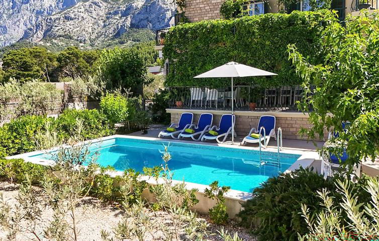 Ferienhaus für 12 Personen, mit Terrasse in Makarska - 3