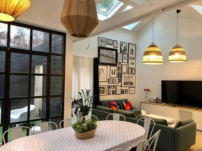 Location de vacances pour 12 personnes, avec jardin et terrasse à Chalonnes-sur-Loire