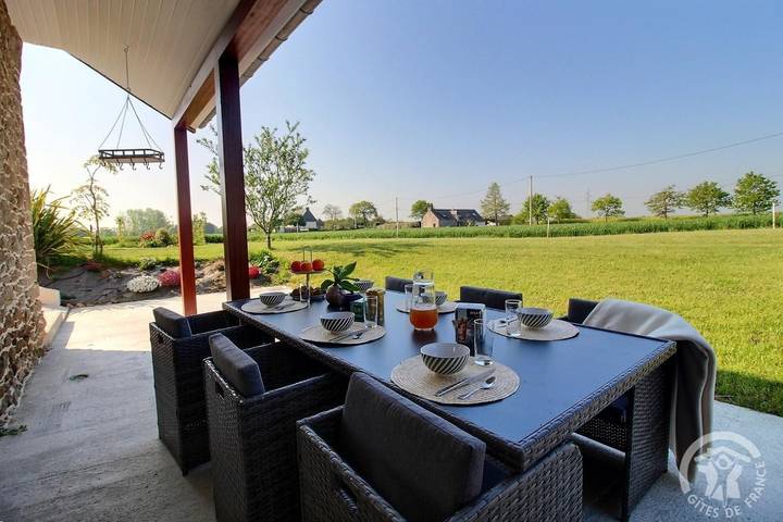 Gîte pour 6 personnes, avec jardin à Pluduno - 4