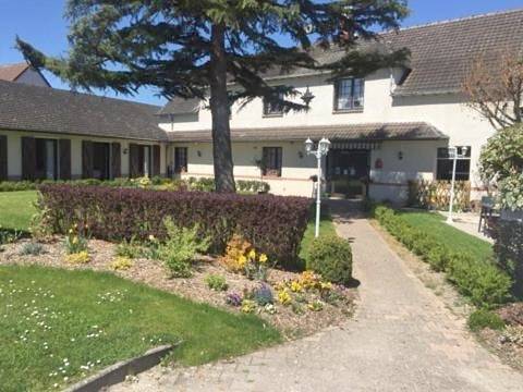 Triple Room in Romorantin-Lanthenay, Sologne