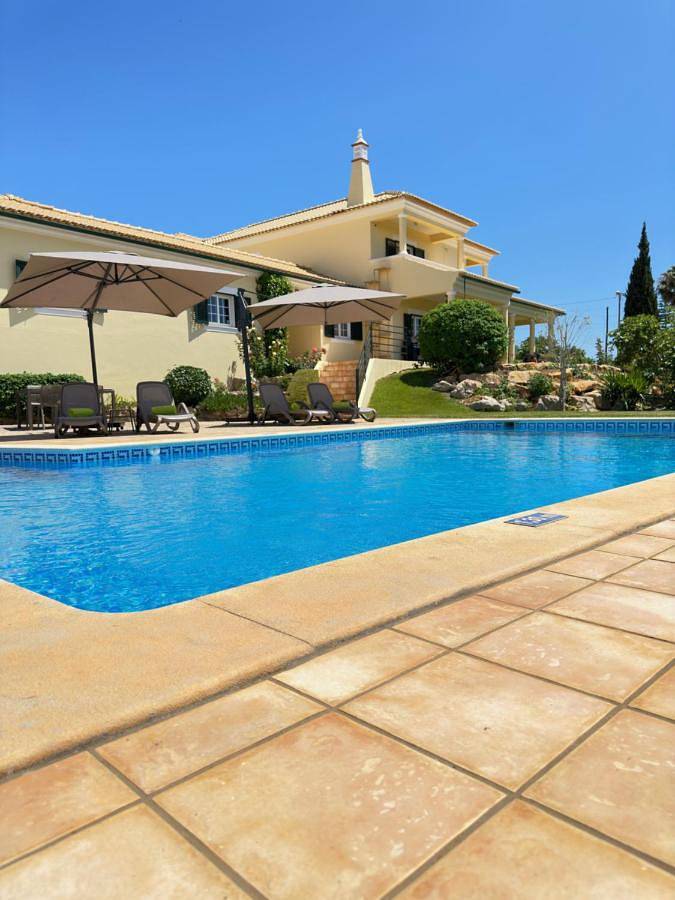 Casa de férias para 2 pessoas, com Varanda e Terraço e ainda Jardim and Piscina em Tunes