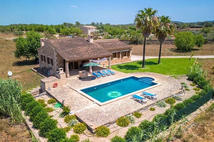 Chalet para 6 personas, con jardín además de piscina y terraza - 1