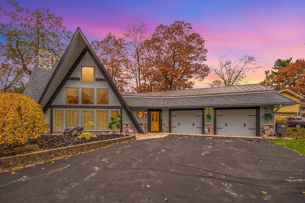 Riverhaven! Gorgeous A-Frame On St Joe River!! in Elkhart County