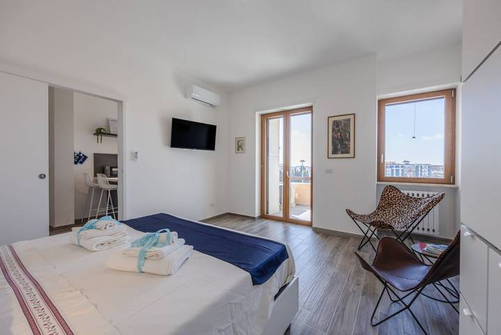 Appartamento intero, Guesthost - Tonino Apartment a un passo da stazione e centro in Lecce, Provincia di Lecce