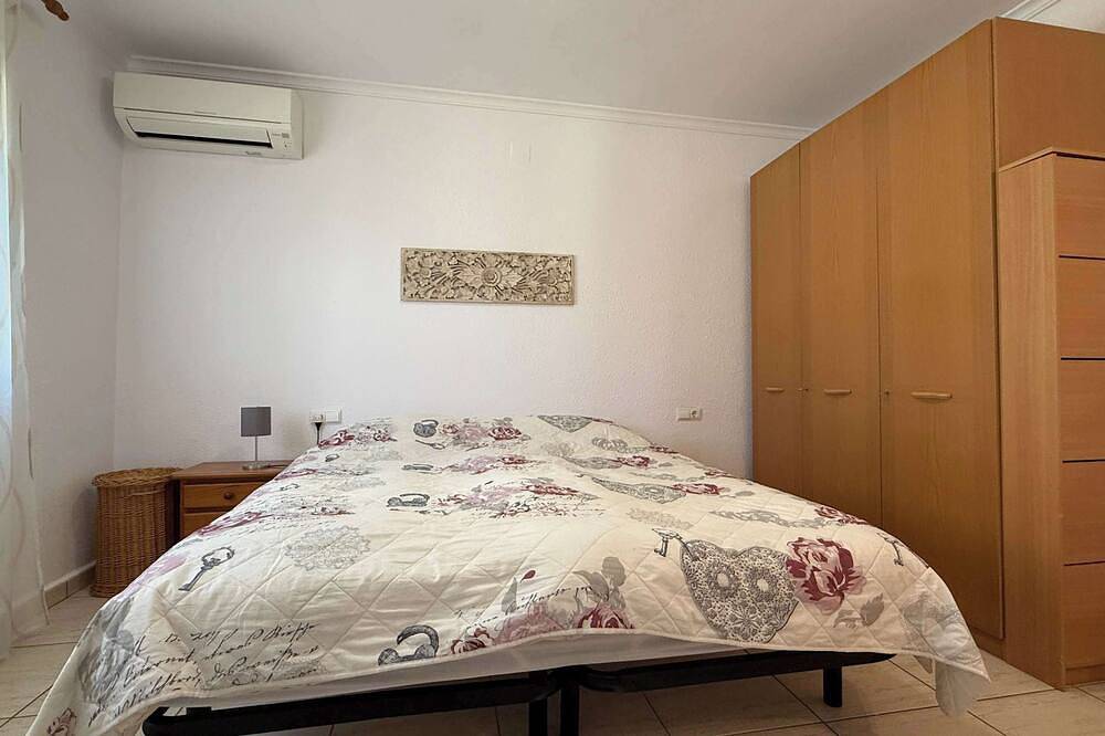 , Villa Sol, villa with private pool, 600 m from the sea in Almadrava, Costa Blanca