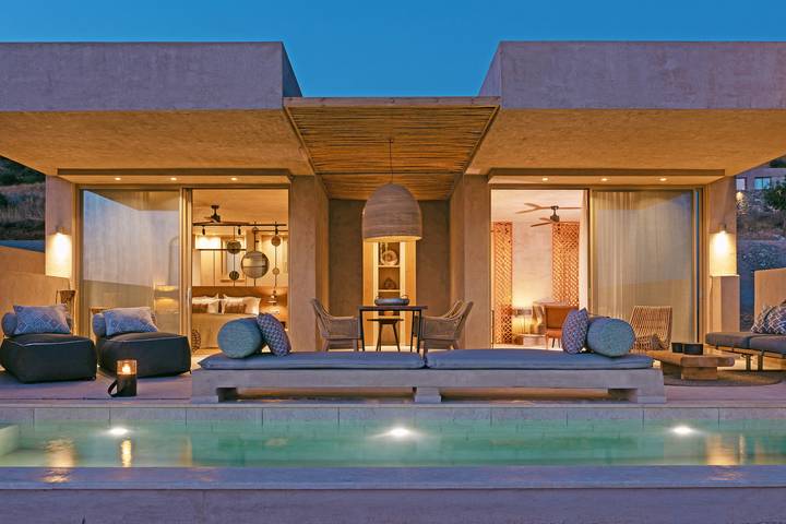 Villa for 4 people, with garden and pool in Crete