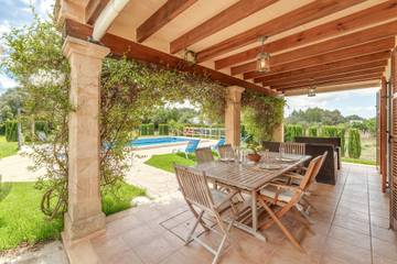 Holiday Rental for 8 People in Puig de Santa Magdalena, Inca, Photo 4