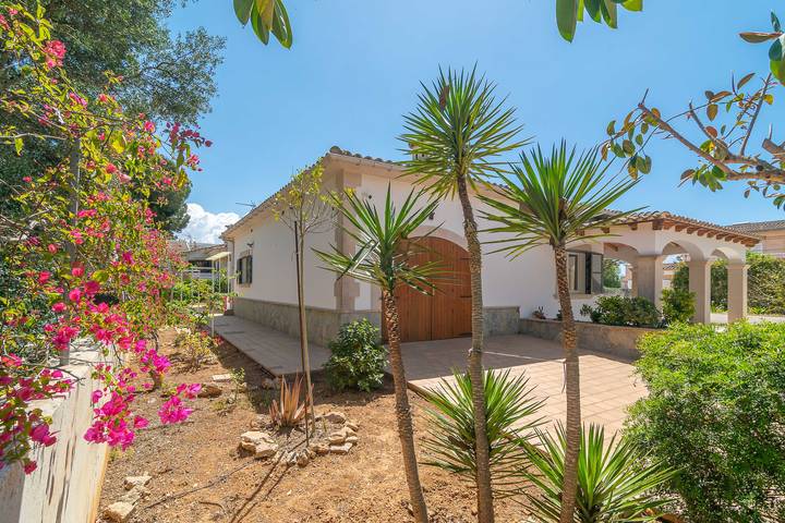 Villa pour 7 personnes, avec jardin et terrasse - 1