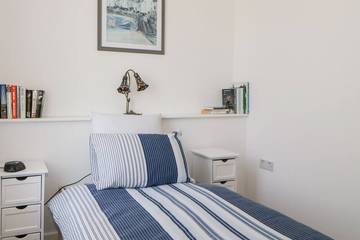 Cottage for 3 People in Plymouth, South Devon, Photo 2