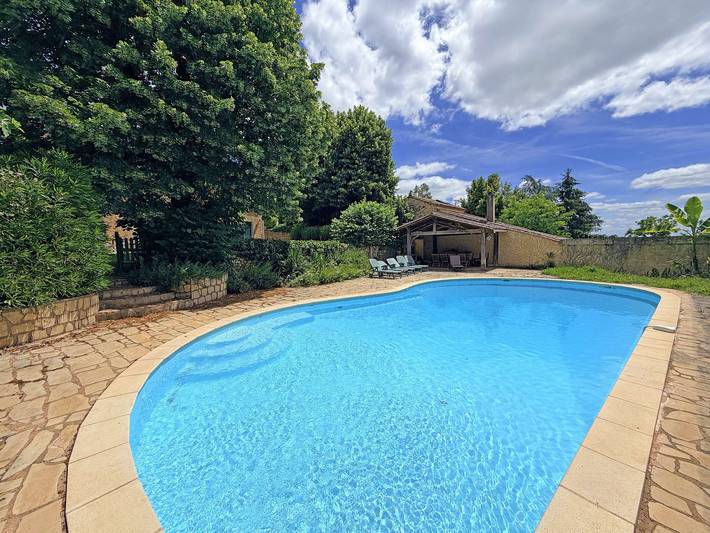 Gîte pour 9 personnes, avec piscine et jardin à Coux-et-Bigaroque - 2