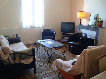 Gîte pour 6 personnes, avec jardin à Escource