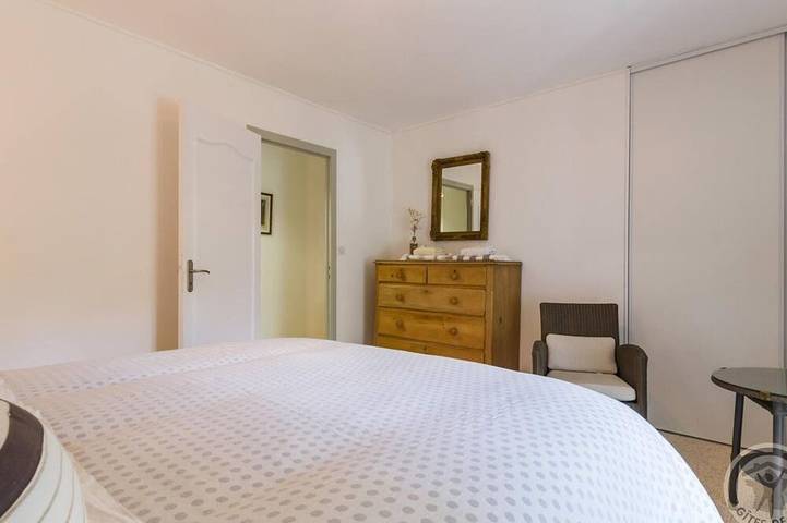 Gîte pour 4 personnes, avec Terrasse et Jardin à Coutances - 3